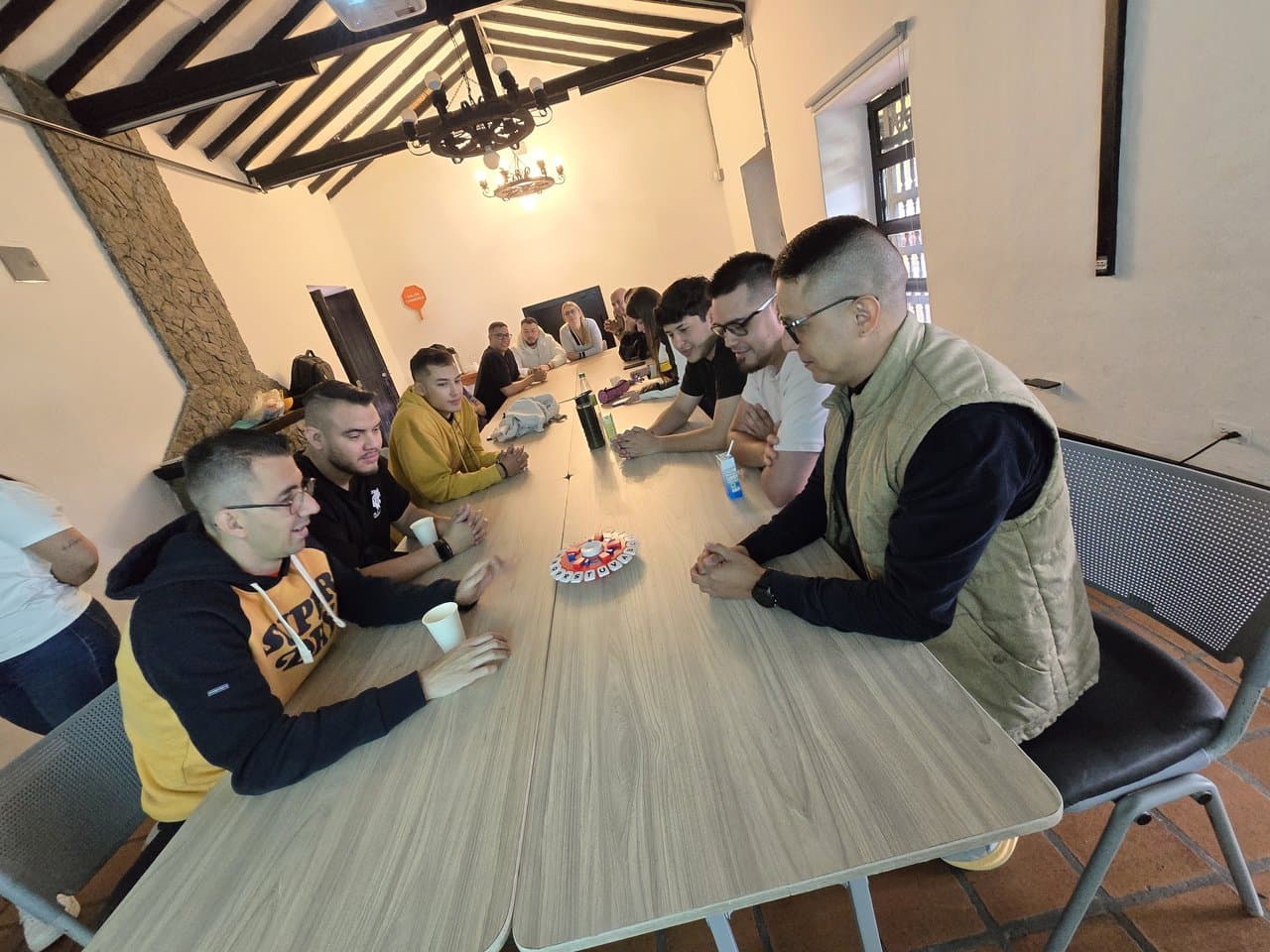 Equipo en sesión grupal